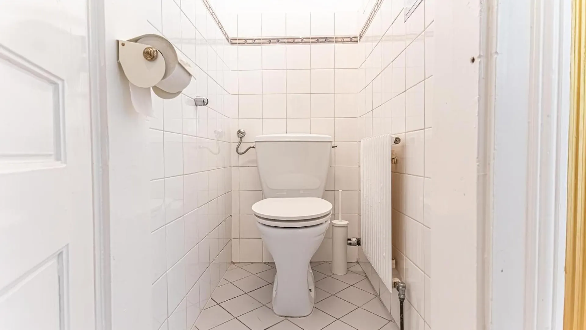 Convenient 3-Br Shared Apt, 15 Min To Landstrasse Hub Vienna 0*,  Austria
