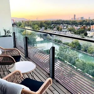  Apartment Sunrise Above Sky With Rooftop Pool